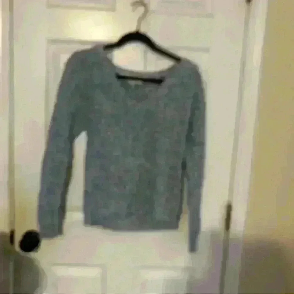 Diane Von Furstenberg  blue and white pull over sweater